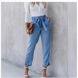 NWOT Vici Paper Bag Pants